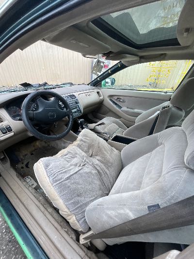 2002 Honda Accord Cpe Location - Imports - Row 11 - Stock # H53563