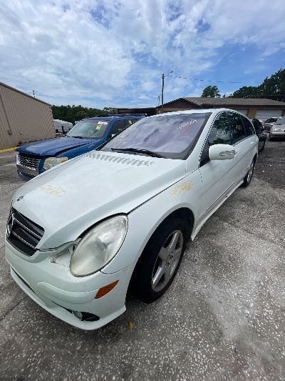 2010 Mercedes-Benz R-Class Location - Imports - Row 10 - Stock # H53560