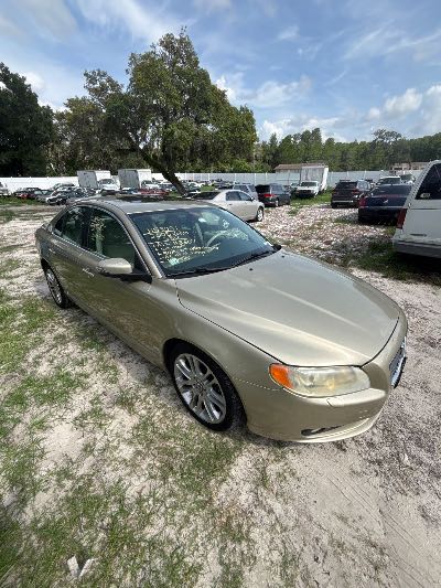 2008 Volvo S80 Location - Imports - Row 20 - Stock # H53091