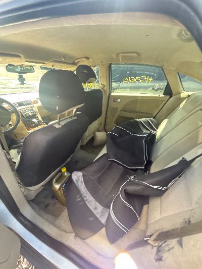 2005 Ford Five Hundred Location - Ford - Row 28 - Stock # H53614