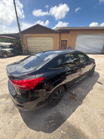 2015 Ford Focus Location - Ford - Row 33 - Stock # H53520