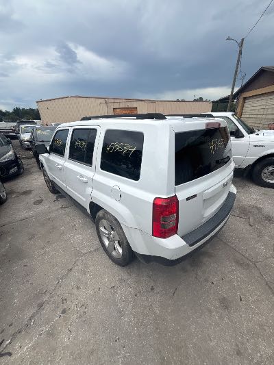2014 Jeep Patriot Location - Chrysler - Row 44 - Stock # H53634