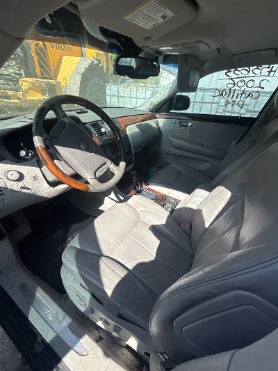 2006 Cadillac DTS Location - GM - Row 36 - Stock # H53633