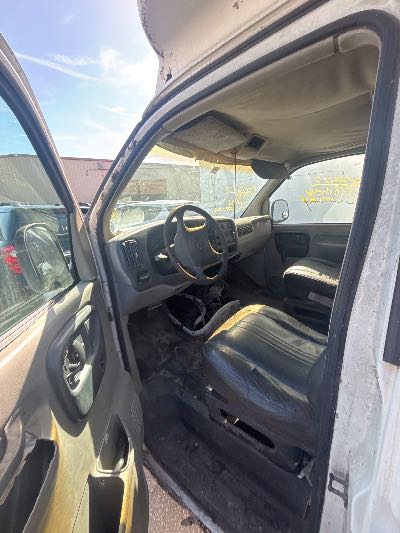 1998 Chevrolet G Cutaway Location - Large Trucks & Vans - Row 27 - Stock # H53577