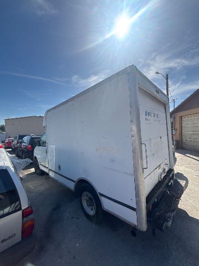 1998 Chevrolet G Cutaway Location - Large Trucks & Vans - Row 27 - Stock # H53577
