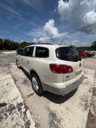 2009 Buick Enclave Location - GM - Row 36 - Stock # H53585