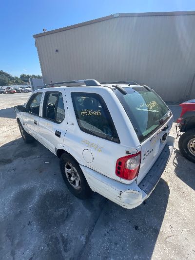2000 Isuzu Rodeo Location - Imports - Row 14 - Stock # H53646