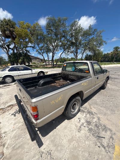 1993 Mitsubishi Mighty Max Location - Imports - Row 15 - Stock # H53660