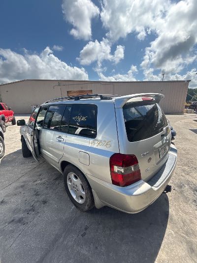 2005 Toyota Highlander Location - Imports - Row 15 - Stock # H53676