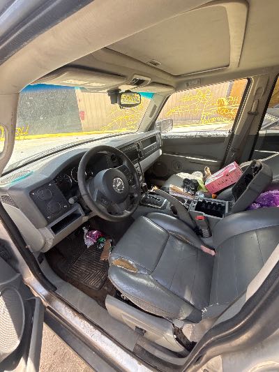 2007 Jeep Commander Location - Chrysler - Row 46 - Stock # H53702