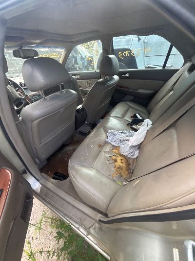 2003 Acura RL Location - Imports - Row 2 - Stock # H53703