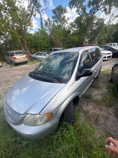 2001 Chrysler Town & Country Location - Chrysler - Row 47 - Stock # H52985