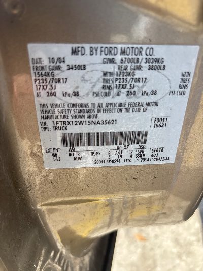 2005 Ford F-150 Location - Large Trucks & Vans - Row 27 - Stock # H53755