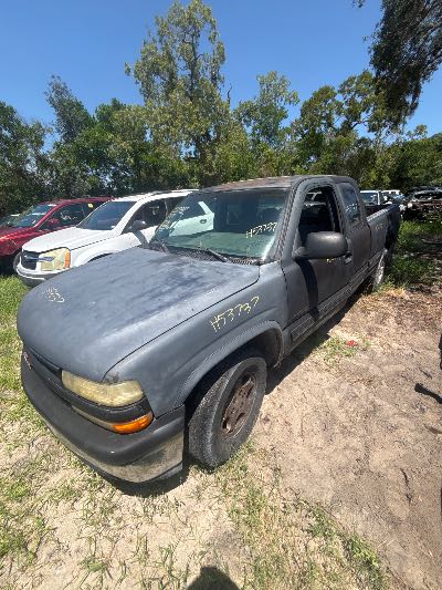 1999 Chevrolet Silverado 1500 Location - Large Trucks & Vans - Row 31 - Stock # H53737