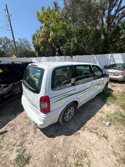 1999 Pontiac Montana Location - GM - Row 28 - Stock # H53606