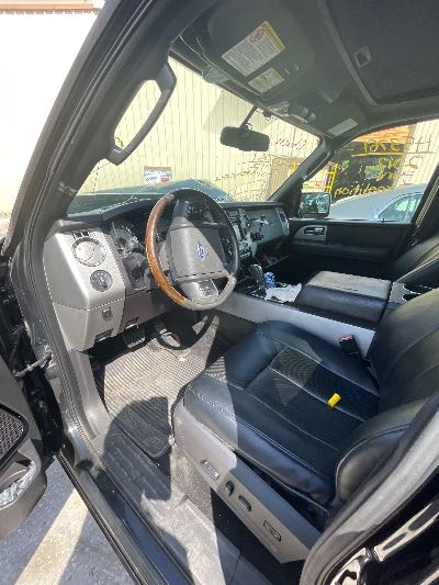 2012 Ford Expedition Location - Large Trucks & Vans - Row 27 - Stock # H53761