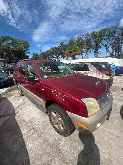2004 Mercury Mountaineer Location - Ford - Row 30 - Stock # H53801