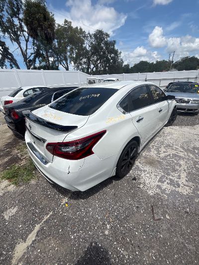 2017 Nissan Altima Location - Imports - Row 21 - Stock # H53799