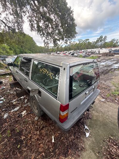 1994 Volvo 900 Location - Imports - Row 21 - Stock # H53426