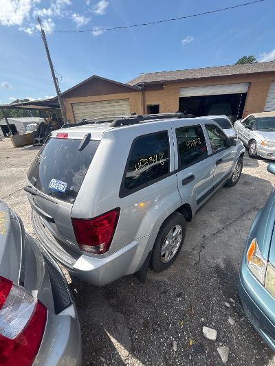 2005 Jeep Grand Cherokee Location - Chrysler - Row 46 - Stock # H53848