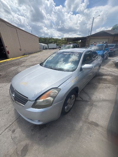 2007 Nissan Altima Location - Imports - Row 24 - Stock # H53881