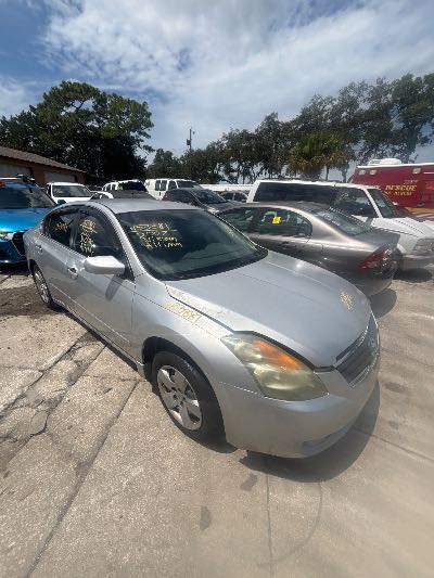 2007 Nissan Altima Location - Imports - Row 24 - Stock # H53881