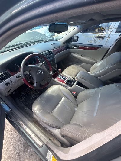 2003 Lexus ES 300 Location - Imports - Row 26 - Stock # H53906