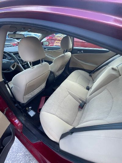 2014 Hyundai Sonata Location - Imports - Row 43 - Stock # H53936