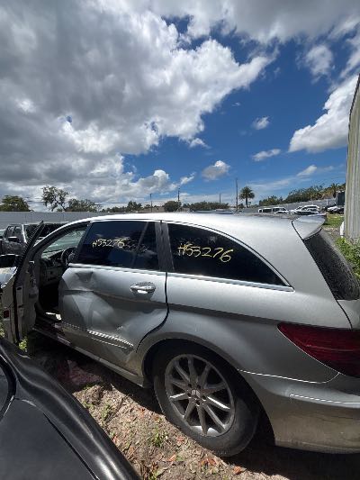 2006 Mercedes-Benz R-Class Location - Imports - Row 24 - Stock # H53276