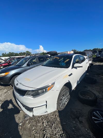 2016 Kia Optima Location - Imports - Row 25 - Stock # H53896