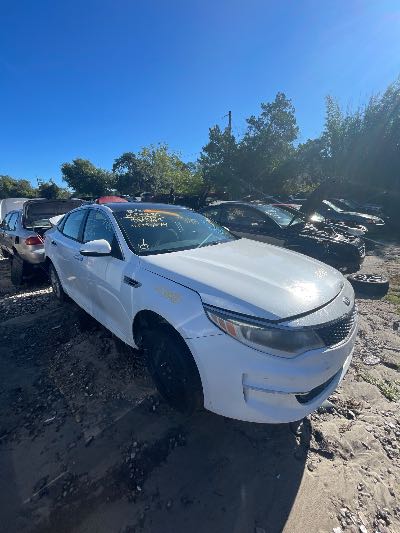 2016 Kia Optima Location - Imports - Row 25 - Stock # H53896