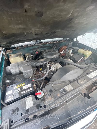 1995 Chevrolet Suburban 1500 Location - Large Trucks & Vans - Row 31 - Stock # H54001