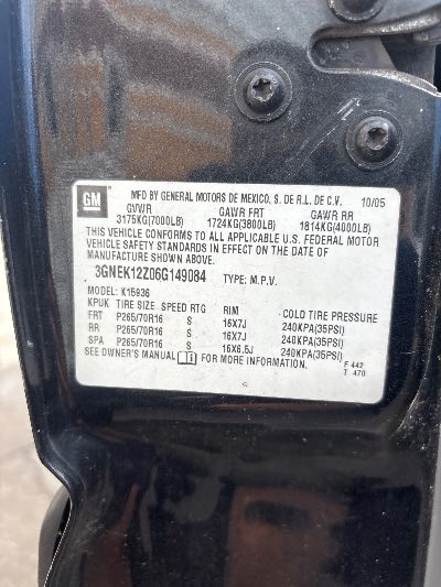 2006 Chevrolet Avalanche 1500 Location - Large Trucks & Vans - Row 32 - Stock # H54030