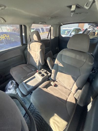 2006 Honda Odyssey Location - Imports - Row 44 - Stock # H54039