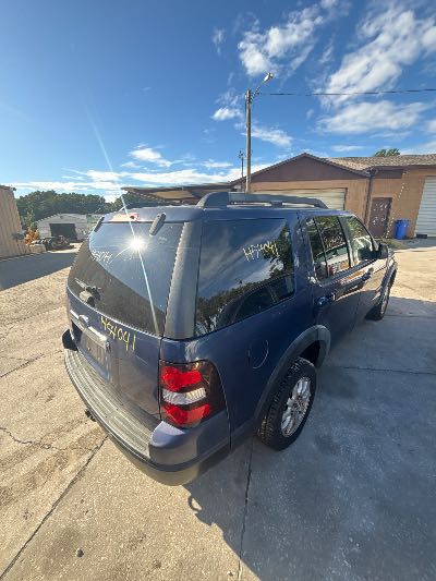 2007 Ford Explorer Location - Ford - Row 34 - Stock # H54041