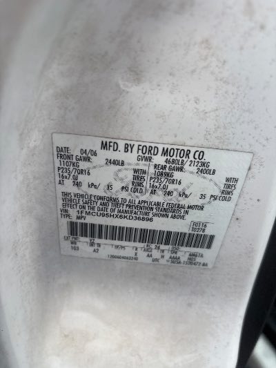 2006 Ford Escape Hybrid Location - Ford - Row 34 - Stock # H54047