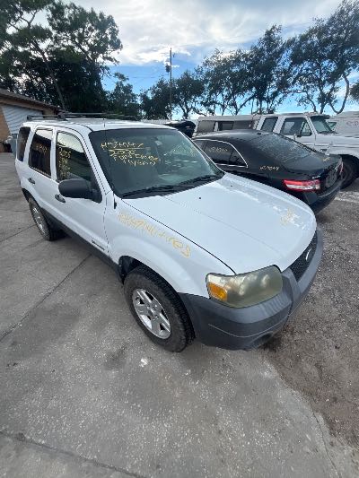 2006 Ford Escape Hybrid Location - Ford - Row 34 - Stock # H54047