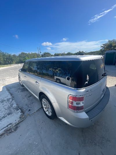 2011 Ford Flex Location - Ford - Row 35 - Stock # H54105