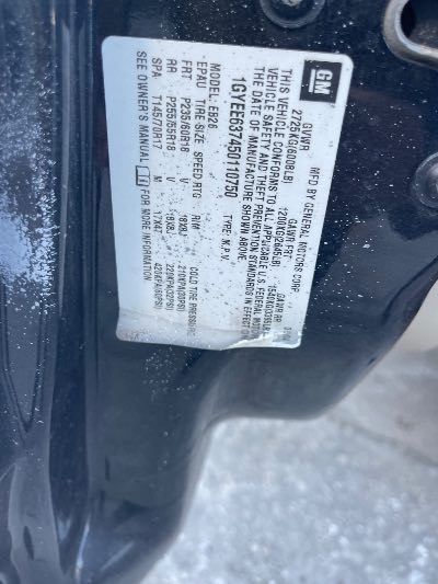 2005 Cadillac SRX Location - GM - Row 27 - Stock # H53548