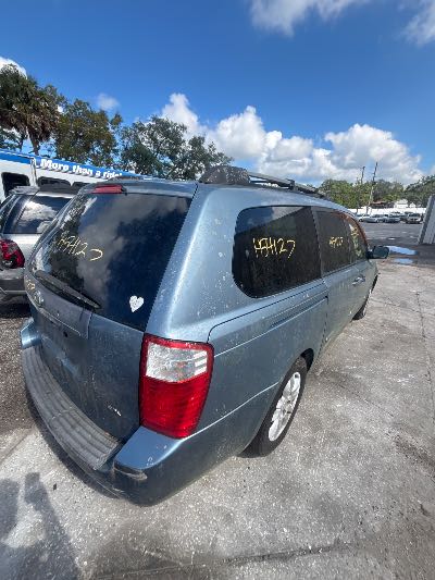 2006 Kia Sedona Location - Imports - Row 3 - Stock # H54127