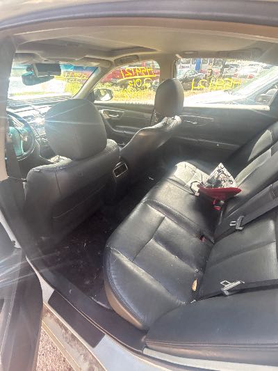 2013 Nissan Altima Location - Imports - Row 19 - Stock # H54121