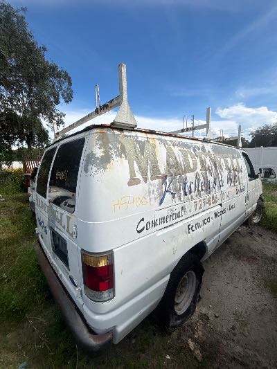 1994 Ford E-250 Location - Large Trucks & Vans - Row 35 - Stock # H54061