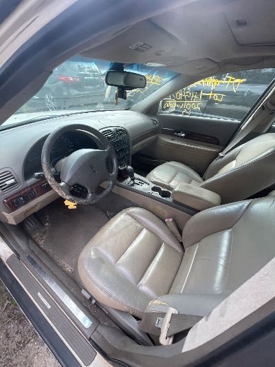 2001 Lincoln LS Location - Ford - Row 25 - Stock # H54071
