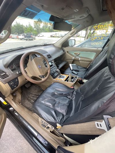 2007 Volvo XC90 Location - Imports - Row 5 - Stock # H54097