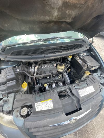 2006 Chrysler Town and Country Location - Chrysler - Row 40 - Stock # H54169
