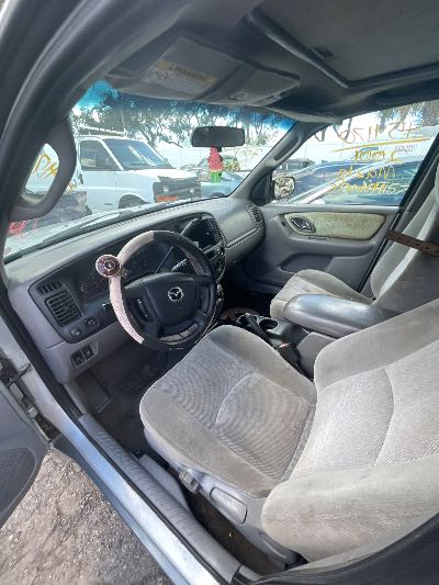 2001 Mazda Tribute Location - Ford - Row 36 - Stock # H54170