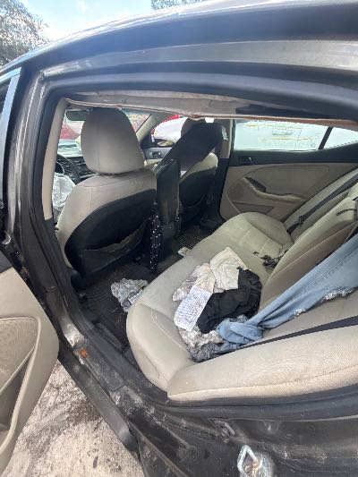 2012 Kia Optima Location - Imports - Row 18 - Stock # H54191