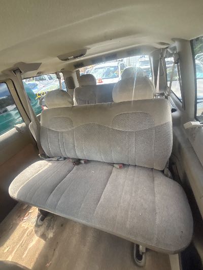 1999 GMC Safari Location - GM - Row 29 - Stock # H54202