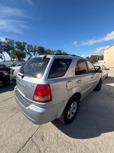 2005 Kia Sorento Location - Imports - Row 6 - Stock # H54198