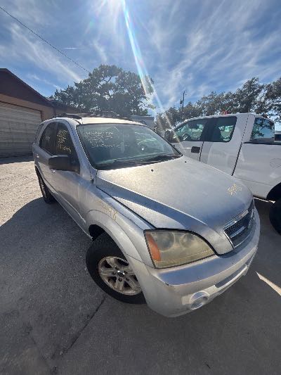 2005 Kia Sorento Location - Imports - Row 6 - Stock # H54198